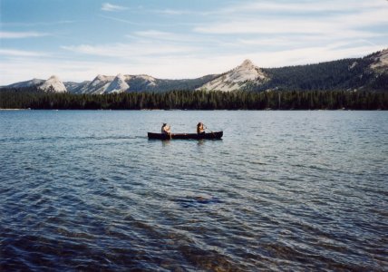 4e3cf-lake01canoe