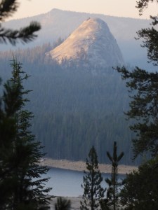 gl P1040981 huge dome & lake